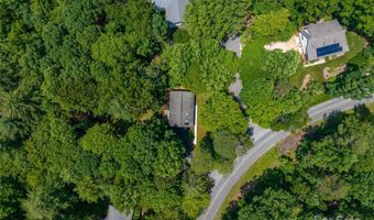 2 Oak Grove Rd, Arden, NC 28704