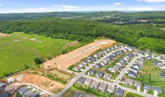 10784 Prairie Lake Dr, Apison, TN 37302