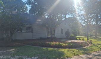 85 Oak Cliff St, Baxley, GA 31513