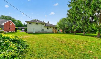 121 Ramsey Pl, Albany, NY 12209