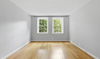 2966 S COLUMBUS St B2, Arlington, VA 22206