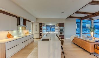 289 Ledgewood Dr, Bethlehem, NH 03574