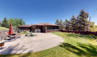 1401 Martin Rd, Albert Lea, MN 56007