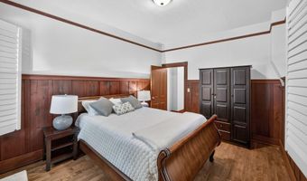 237 B St, Ashland, OR 97520