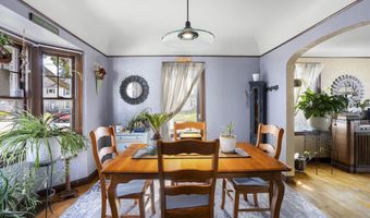 1725 N DIVISION St, Appleton, WI 54911