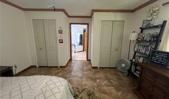 806 SE Avenue 8 Ave, Atkins, AR 72823