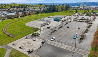 935 67th St SE, Auburn, WA 98092