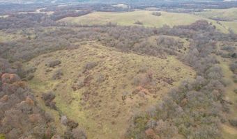 576 Th Ave, Albia, IA 52531