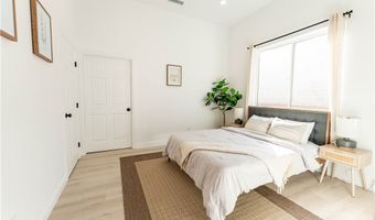 5743 Chesley Ave, Los Angeles, CA 90043