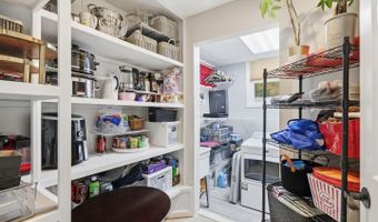 7137 MURRAY Ln, Annandale, VA 22003