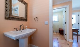 2 Osprey Commons, Clinton, CT 06413