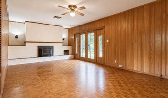 6142 Masonic Dr, Alexandria, LA 71031