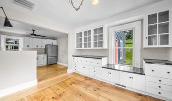46 Depot St, Belmont, NH 03220