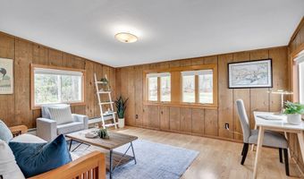 19 Tremlett Rd, Billerica, MA 01821
