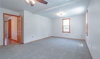 4165 E Texas Rd, Allentown, PA 18103