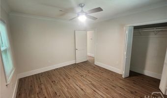 490 Ofarrell St, Athens, GA 30605