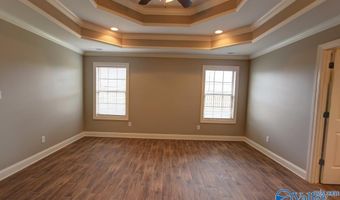 22947 Pin Oak Dr, Athens, AL 35613