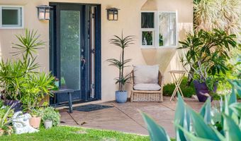 1004 N Honokala Rd B, Haiku, HI 96708