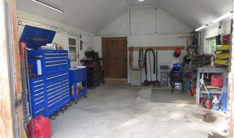 3490 Pepin Rd, Brownington, VT 05860