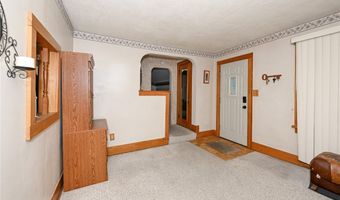 1266 Pitkin Ave, Akron, OH 44310