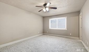 5273 W Morris Hill Rd, Boise, ID 83706