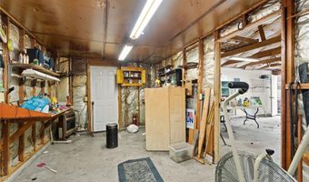 1516 17th St, Bedford, IN 47421