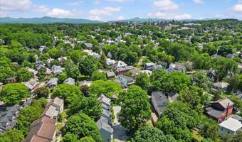 21 Hyde St, Burlington, VT 05401