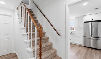 4339 BARKER St SE, Washington, DC 20019
