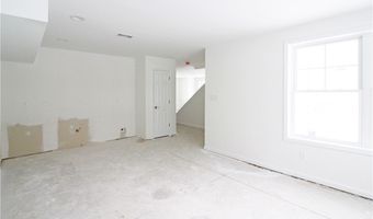 8985 Iroquois St, Angola, NY 14006