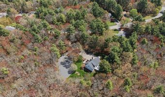 22 Country Ln, Berkley, MA 02779