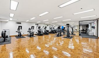 1300 CRYSTAL Dr 606S, Arlington, VA 22202