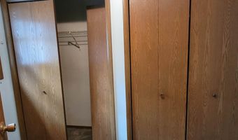 506 Forest Brook Dr, Absecon, NJ 08205