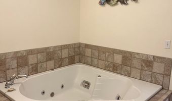 33 S MAIN St, Boonsboro, MD 21713