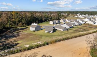 4463 Marthas Village Ln, Ayden, NC 28513