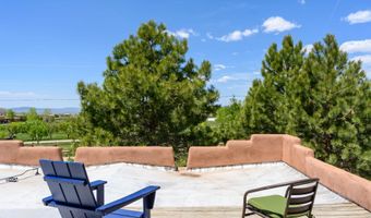 9 Desiderio, Arroyo Seco, NM 87514