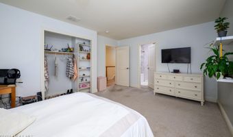 305 Barbara Dr, Point Pleasant, NJ 08742