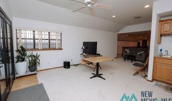 916 Fountain Dr, Carlsbad, NM 88220