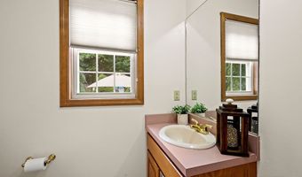 209 Lancaster Way, Cheshire, CT 06410