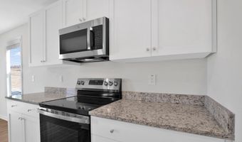 208 Buggy Top Ln, Autryville, NC 28318