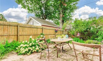 1634 Greenlawn Ave, Akron, OH 44301