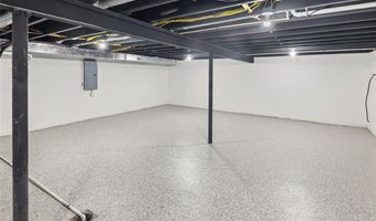 2301 Wedgewood Dr, Alton, IL 62002