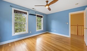 2 Ellsworth Pl, Avon, CT 06001
