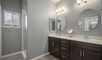 2203 Windrow Dr, Fernley, NV 89408