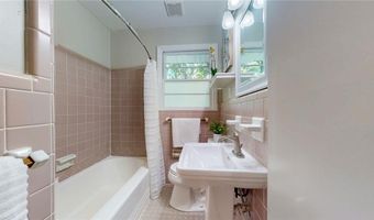 983 Hills Dr, Decatur, GA 30033