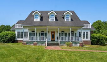 5700 Jankow Rd, Algonac, MI 48001