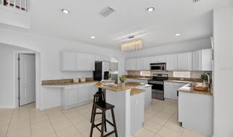 7711 NOTTINGHILL SKY Dr, Apollo Beach, FL 33572