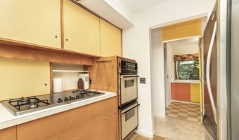 2707 Englave Dr, Ann Arbor, MI 48103