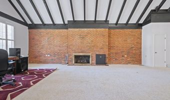 2713 WESTMEADE Rd, Albany, GA 31721