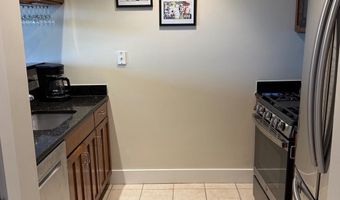 1200 N HARTFORD St 507, Arlington, VA 22201
