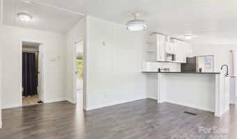 85 Star Flower Rd, Alexander, NC 28701